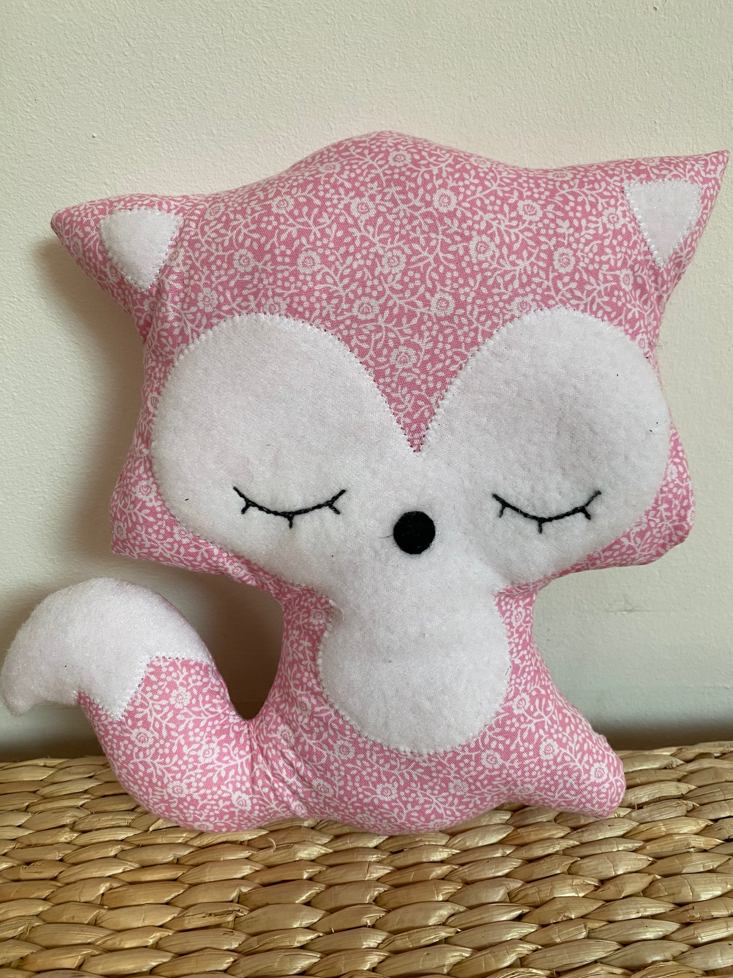 Doudou Renard moyen - Fleurs rose et blanc - Fabrication artisanale vue face