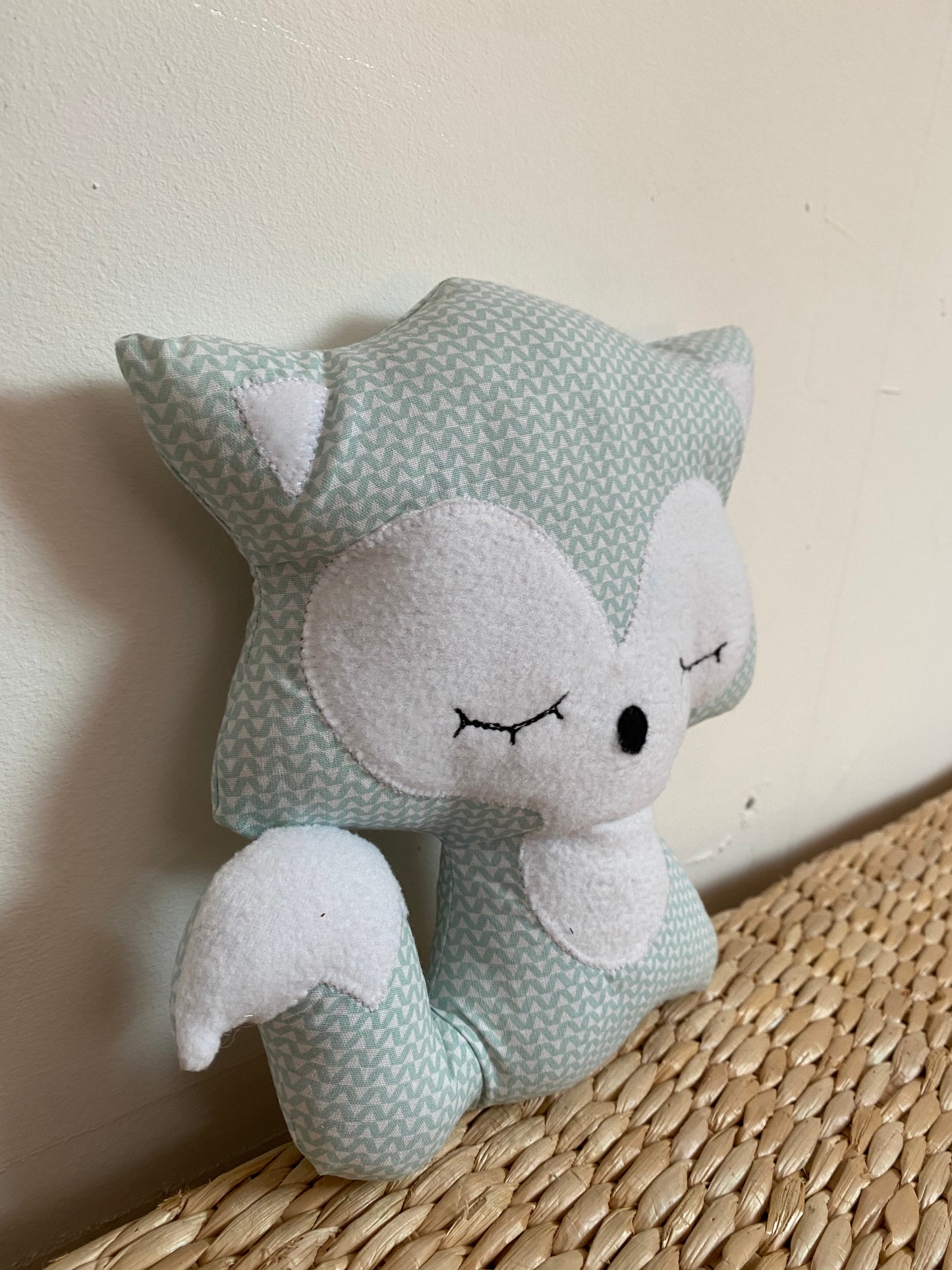 Doudou Renard moyen - Bleu vague géométrique