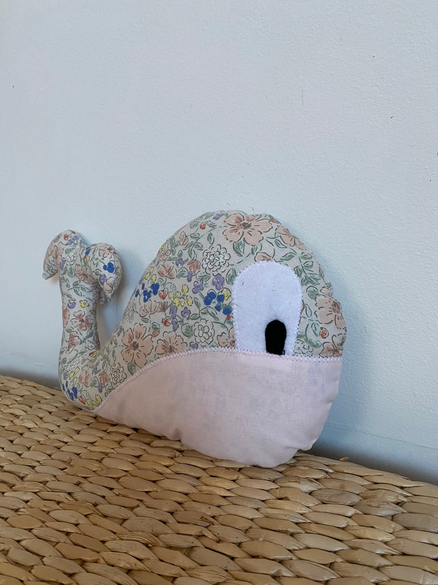 Doudou Baleine - Fleuri/Rose