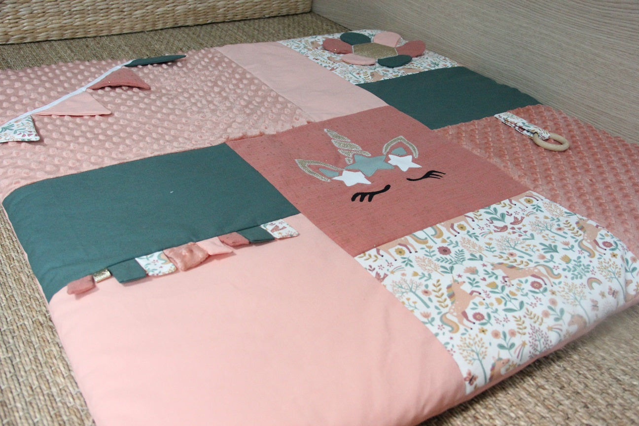 Tapis d'éveil - Collection Licorne - Saumon/Vert