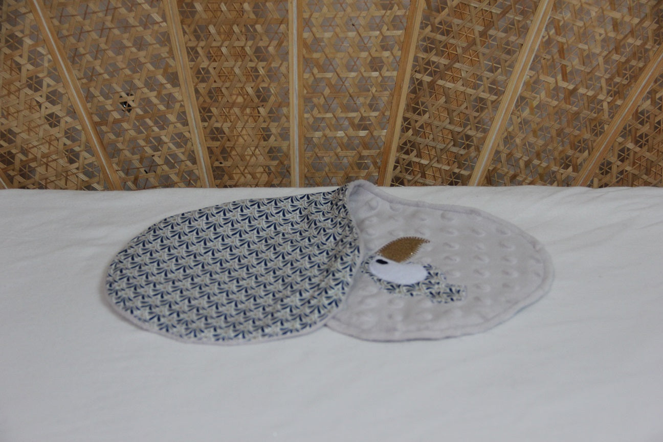 Bavoir d'épaule - Collection Toucan - Gris/Bleu éventail