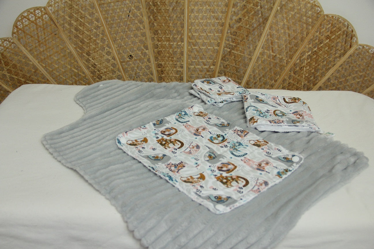 Grey/Pink Birth Nomad Rug