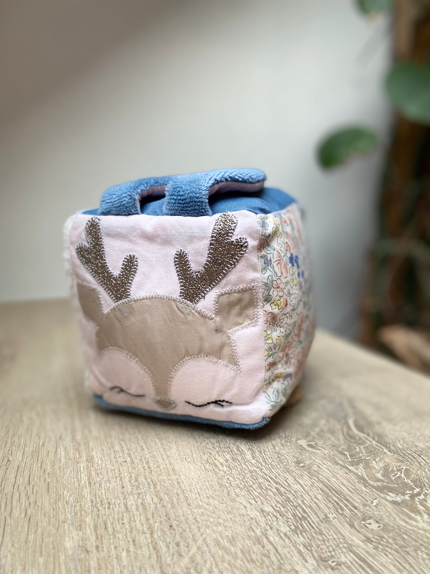 Cube éveil - Collection Cerf - Rose/Bleu/Taupe