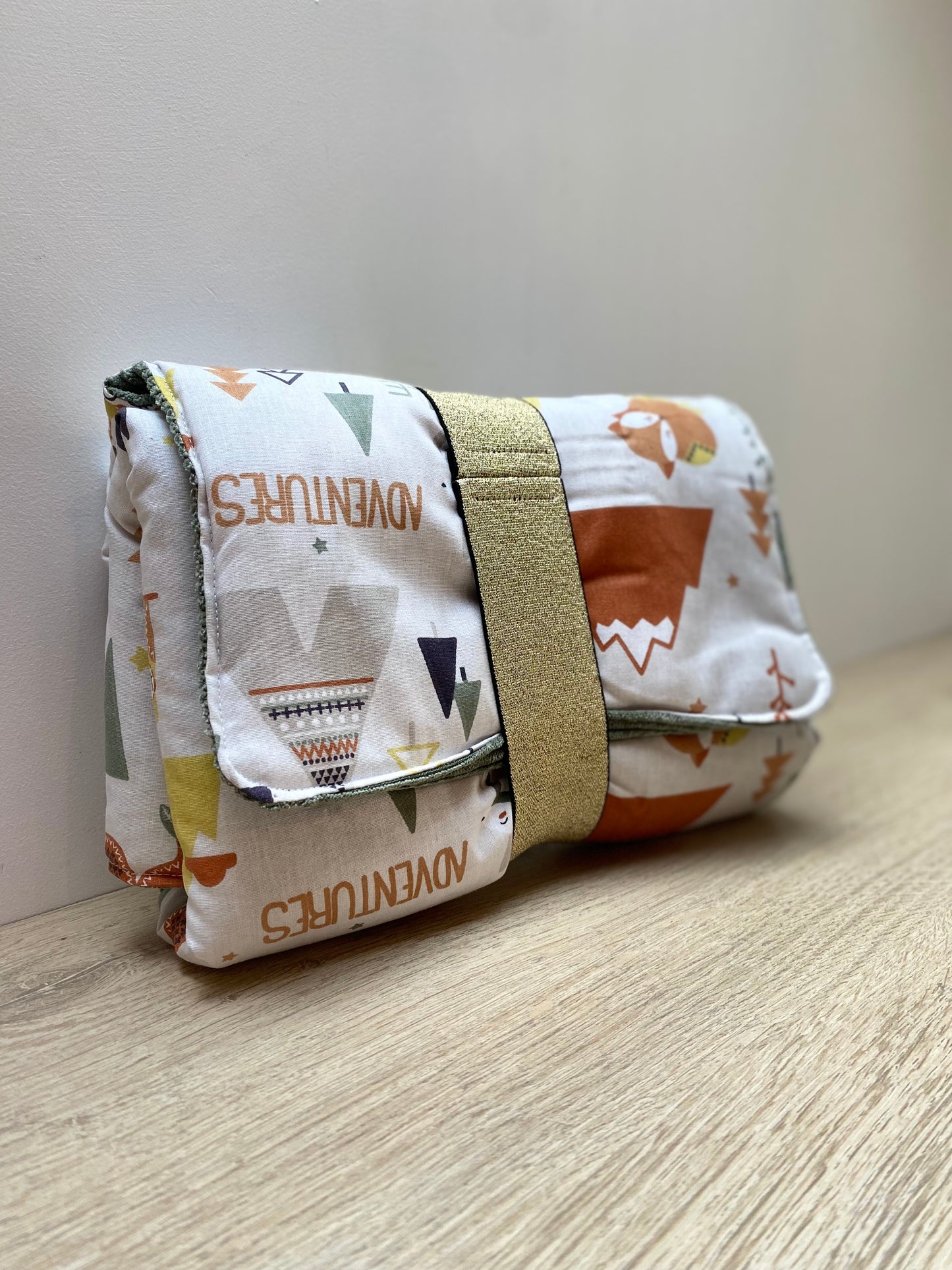 Tapis nomade Naissance Renard Kaki/Multicolores