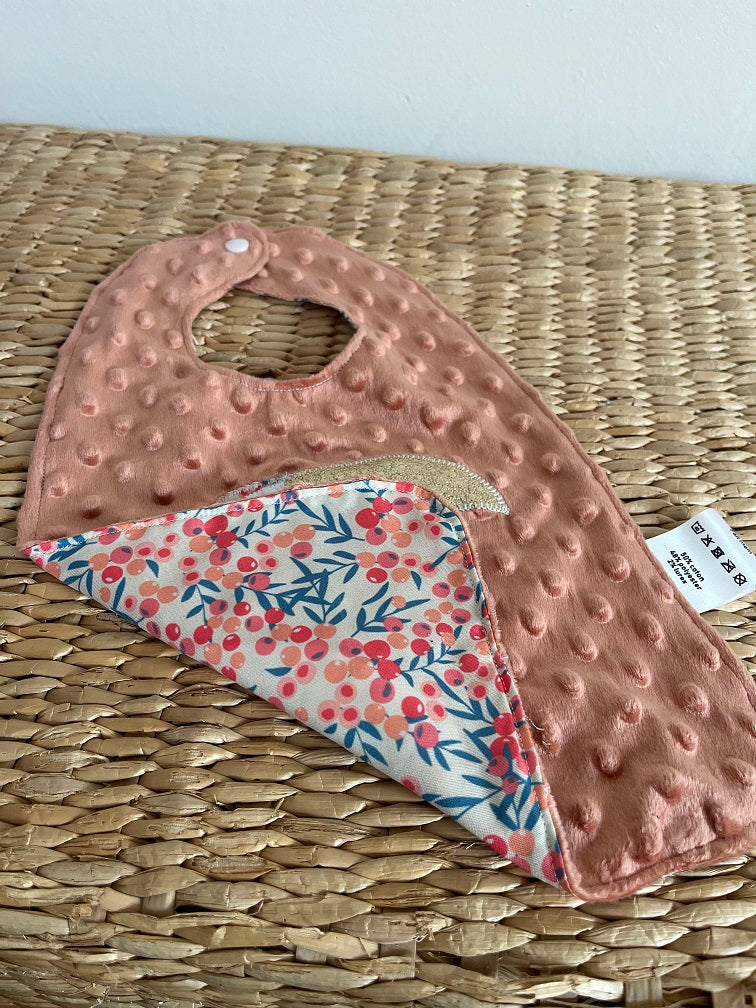 Bavoir - Collection Toucan - Corail/Liberty - Fabrication artisanale vue verso
