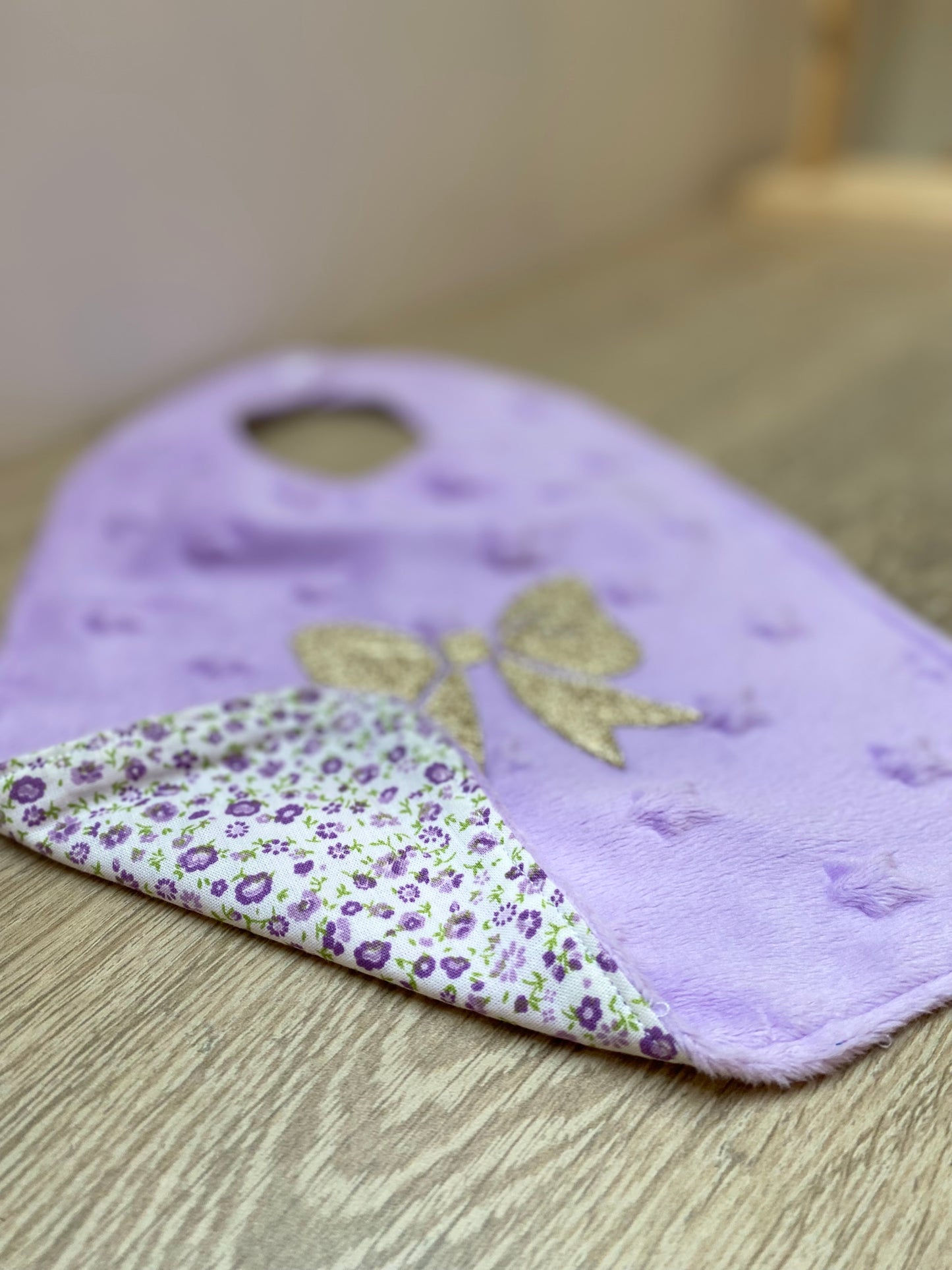 Bavoir - Collection Noeud Papillon - Parme/Liberty parme - Fabrication artisanale