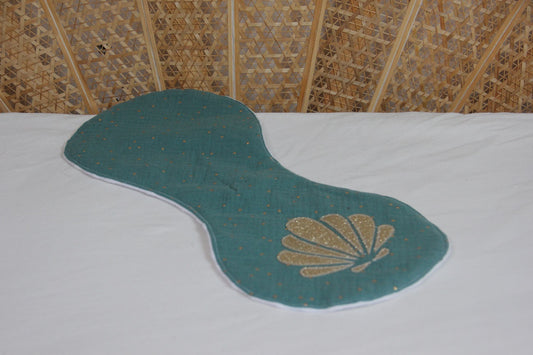 Bavoir d'épaule - Collection Coquillage - Vert/Blanc - Fabrication artisanale