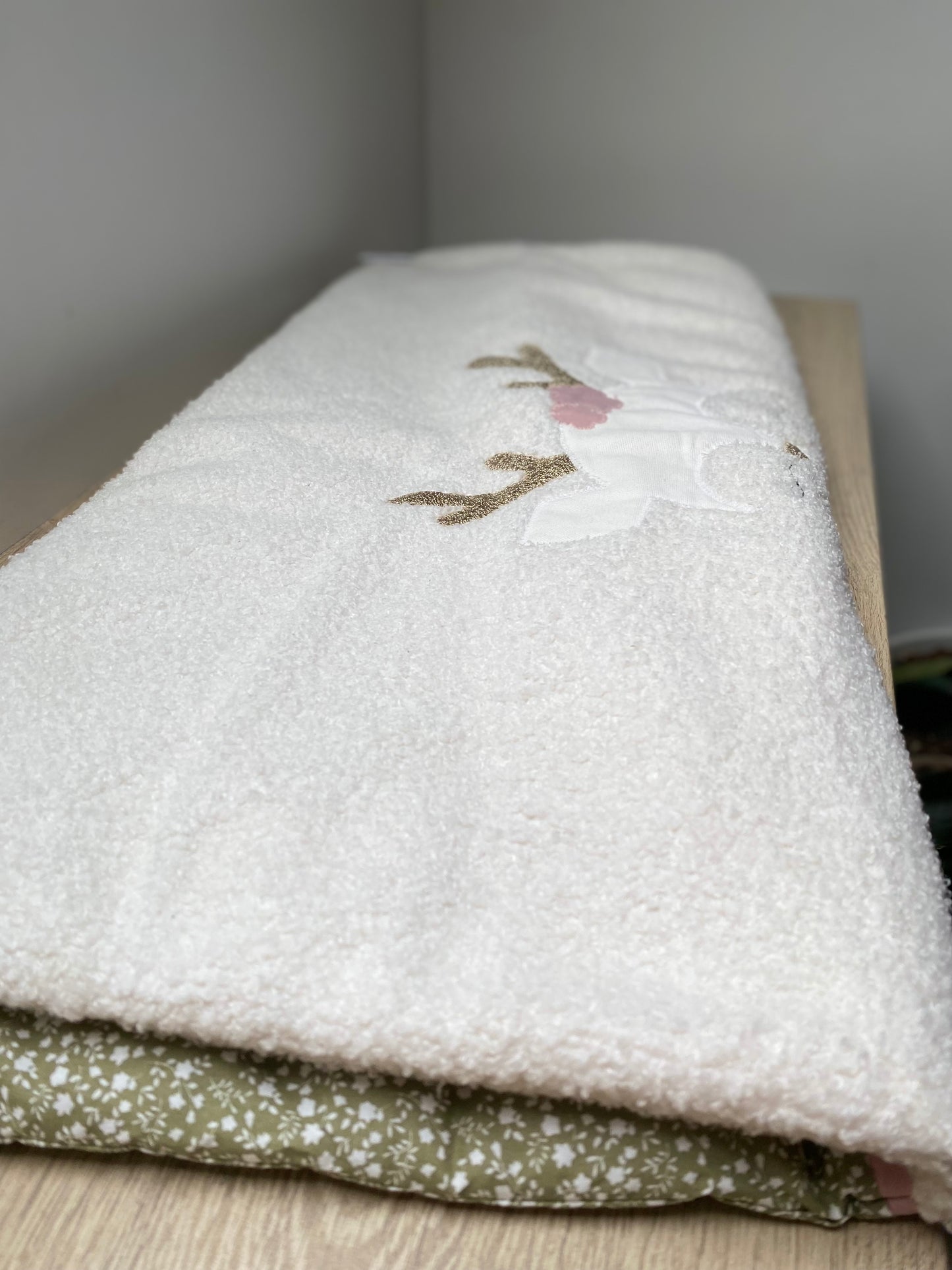 Plaid - Collection Cerf - Crème/VertSauge/Parme