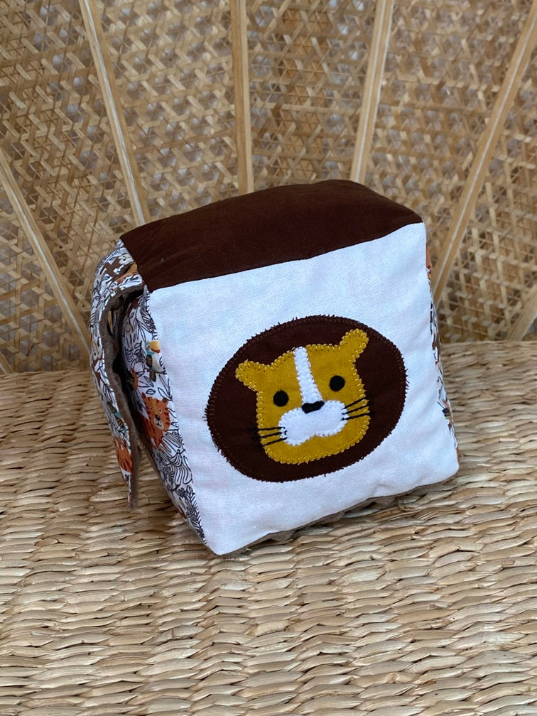 Cube éveil - Collection Jungle - Marron/Moutarde - Fabrication artisanale