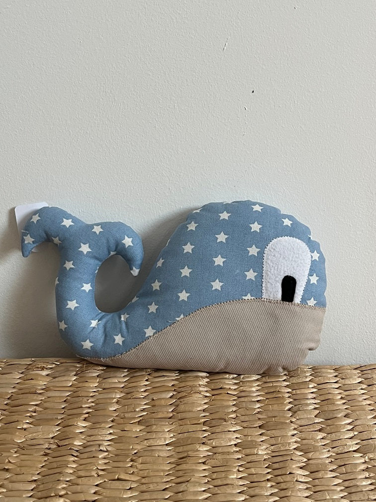 Doudou Baleine - Bleu/Taupe - Fabrication artisanale vue face
