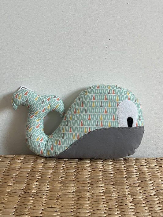 Doudou Baleine - Vert d'eau/Gris - Fabrication artisanale vue face