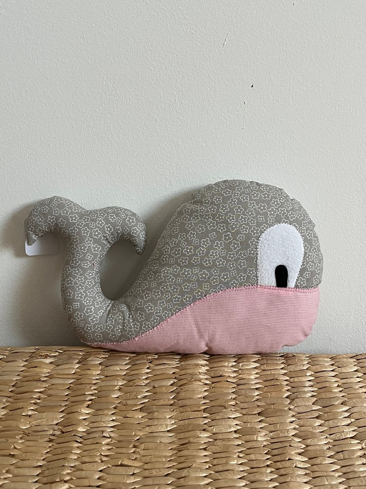 Doudou Baleine - Taupe/Rose - Fabrication artisanale vue face