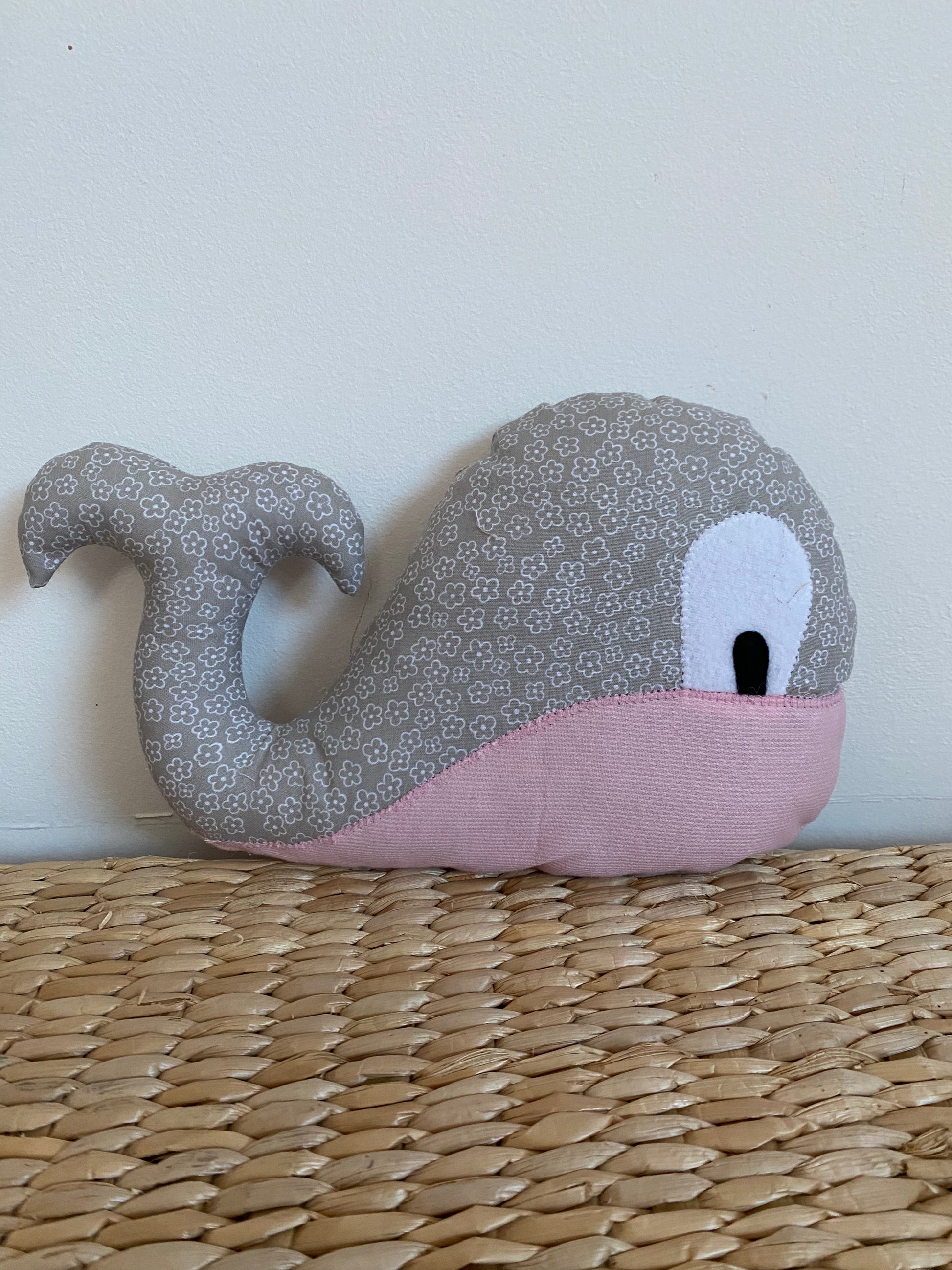 Doudou Baleine - Taupe/Rose - Fabrication artisanale