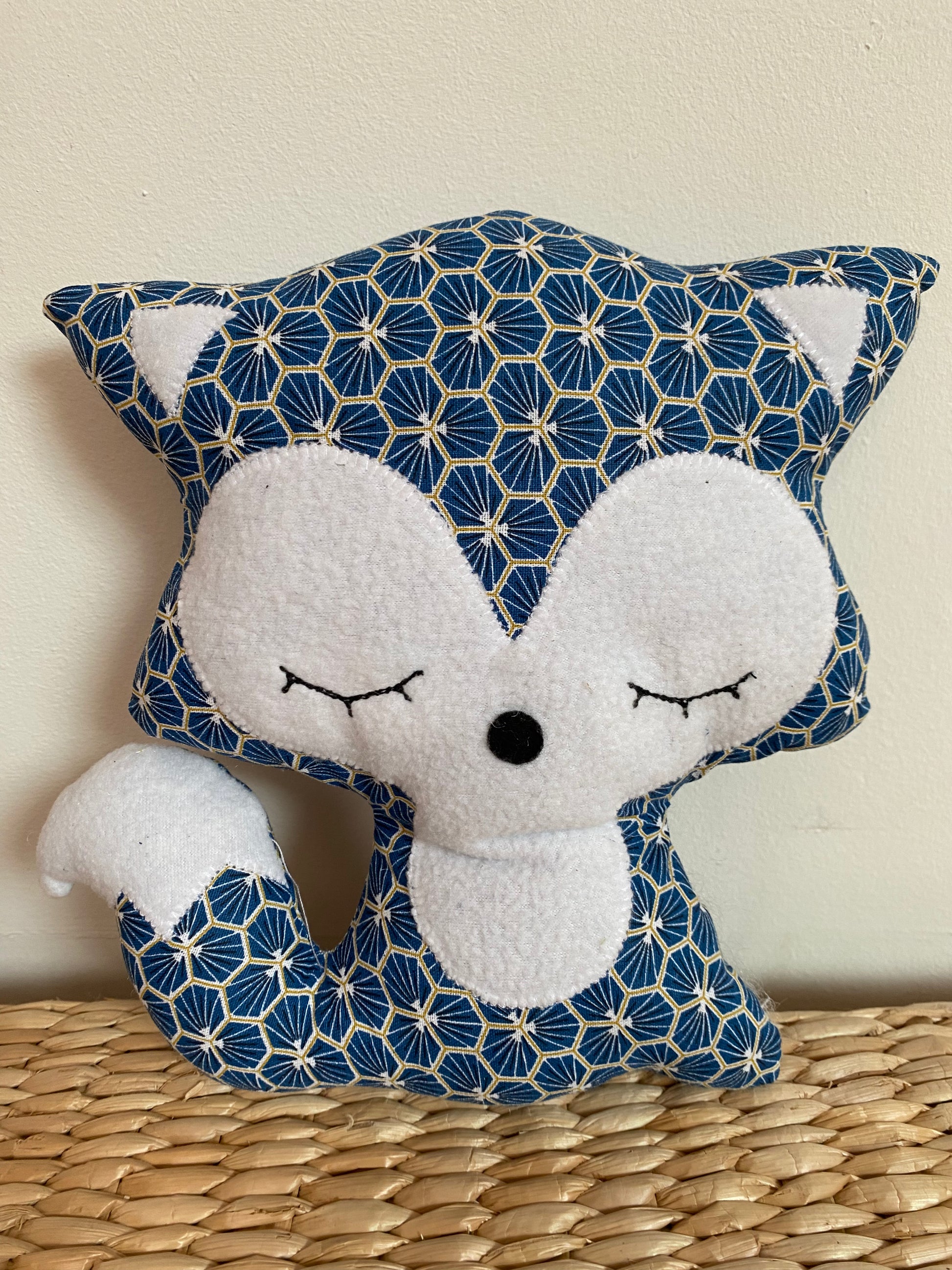 Doudou Renard moyen - Bleu origami - Fabrication artisanale vue face