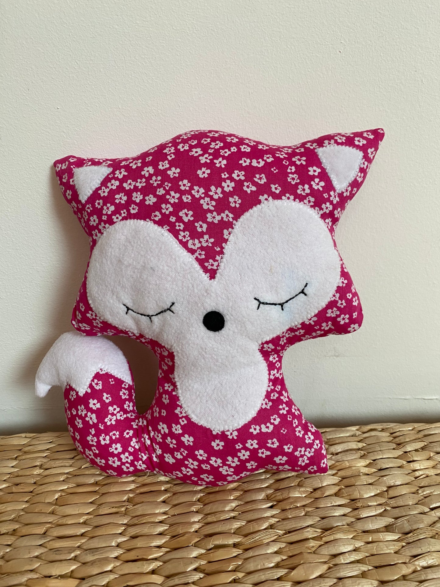 Doudou Renard moyen - Rose fuchsia fleur - fabrication artisanale