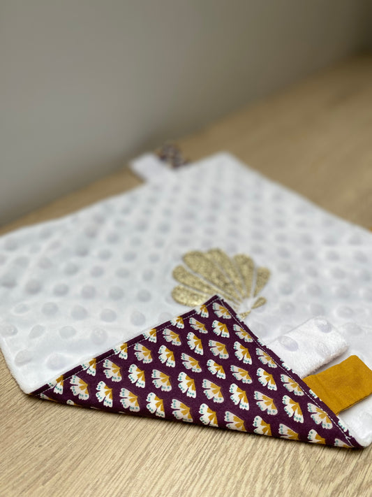Doudou étiquettes - Collection Coquillage - Blanc/Grenat - Fabrication artisanale