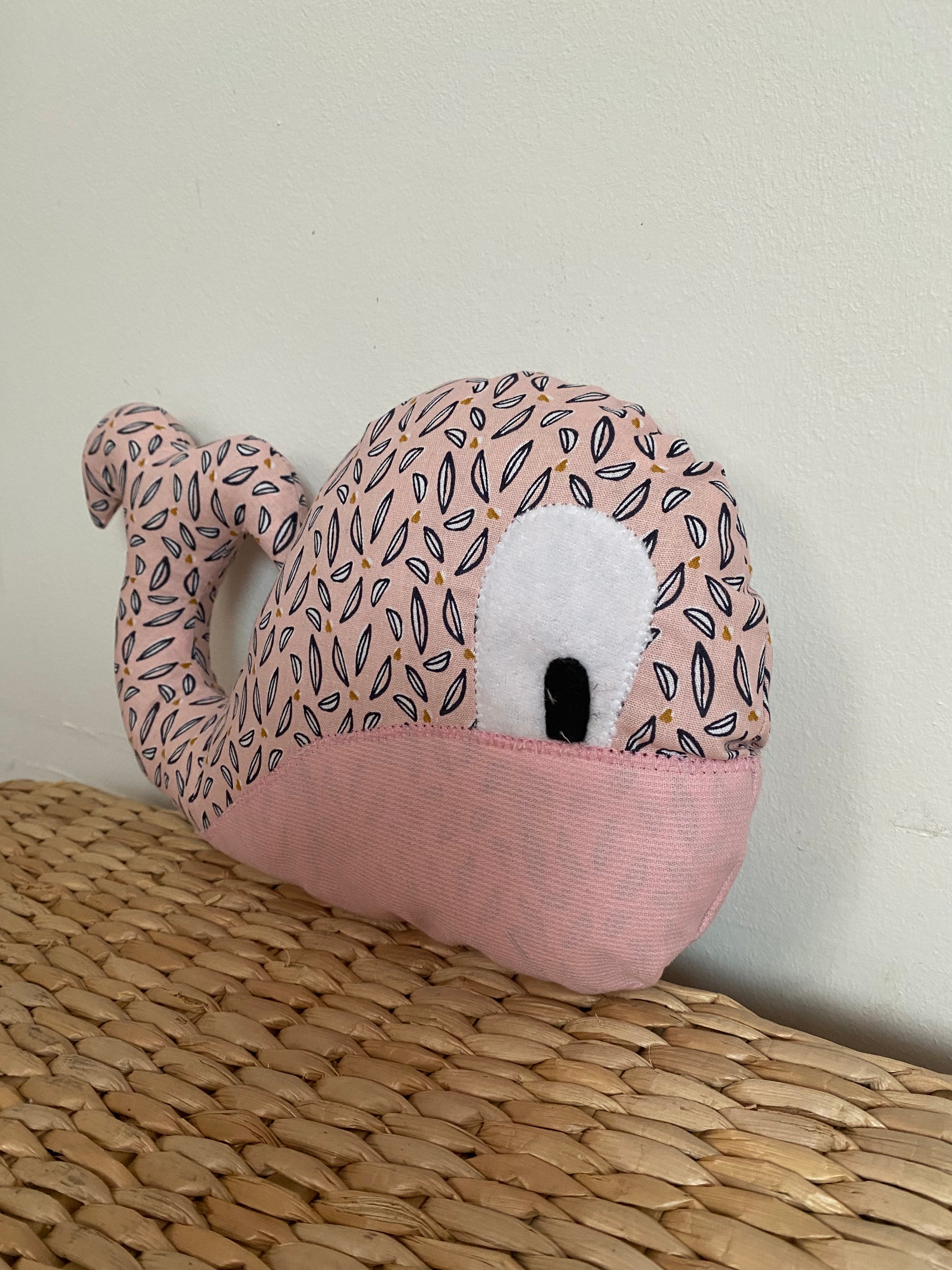 Doudou Baleine - Motifs Vieux rose/Vieux rose - Fabrication artisanale