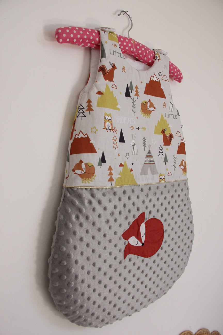 Gigoteuse 0-6M Mi saison - fait main – motif renard - gris/rouille| Fabrication française vue côté