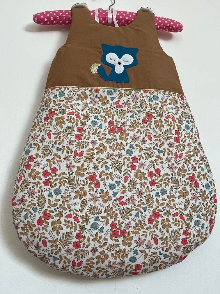 gigoteuse 0-6M bébé fait main thème renard tons noisette/bleu/corail