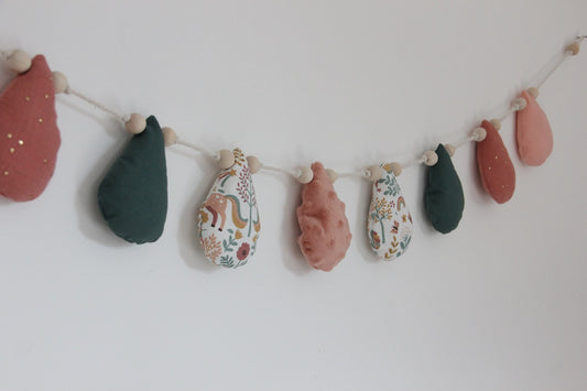 Guirlandes gouttes - Rose/Terracotta/Vert - fabrication française vue côté