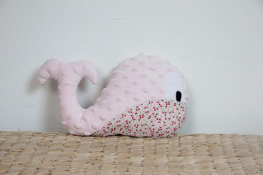 Doudou Baleine - Rose Clair/ Liberty rose fuschia