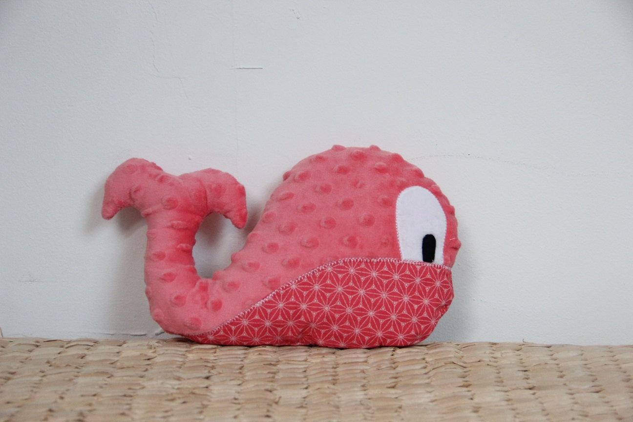 Doudou Baleine - Rose Fuschia / Origami