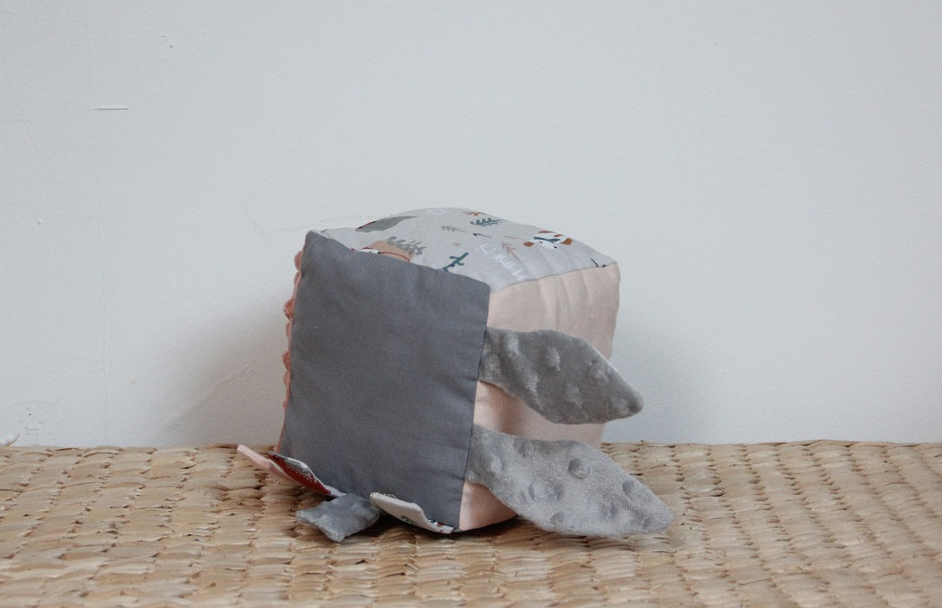 Cube éveil - Collection Renard  - Gris / Rose pale