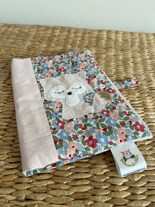 Protège carnet de santé bébé fait main – thème renard | Ton rose/blanc – fabrication française vue face