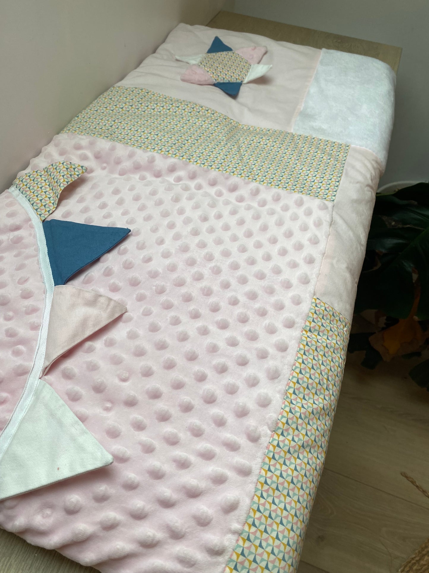 Tapis d'éveil - Collection Hibou - Rose/Bleu - Fabrication artisanale - vue haut
