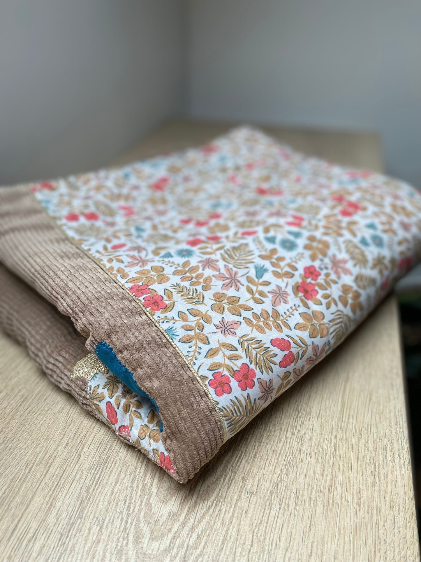 couverture bébé fait main renard pour poussette marron et liberty vue 3